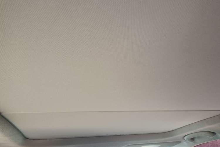 Used Kia K4 2014 1.8L Automatic DLX Headliner