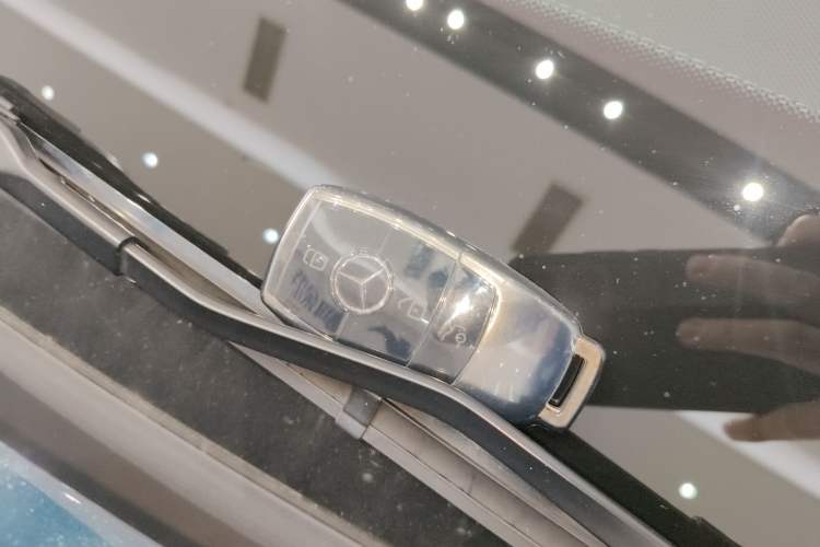 Used Mercedes-Benz E-Class 2022 Revised E 300 L Sporty and Stylish Edition Vehicle Key