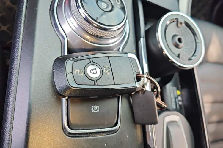 Used Ford Mondeo 2018 EcoBoost 200 Smart Control Fashion Model China V Standard