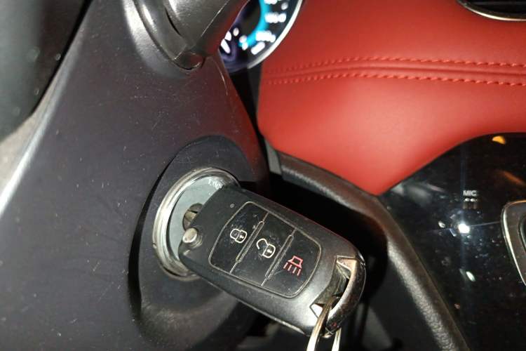 Used Haval H1 2015 1.5L AMT Luxury Model
