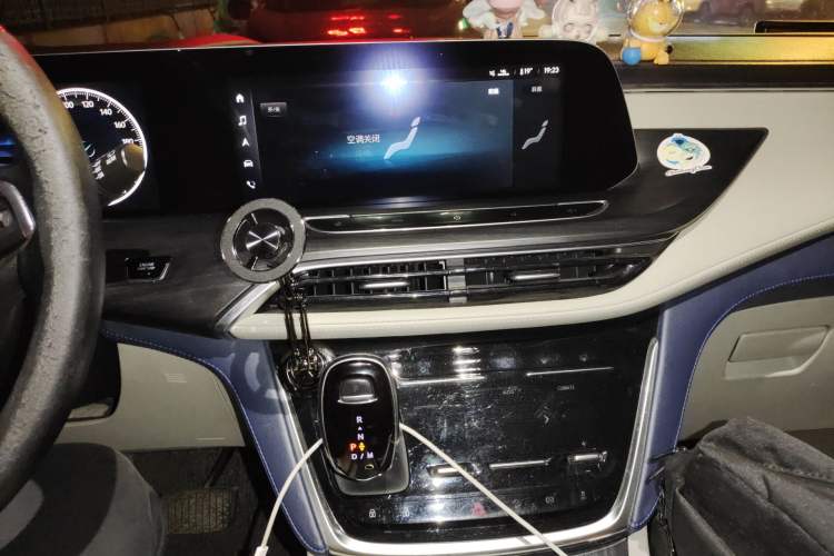 Used Buick GL8 2021 ES Landtrek 653T Comfort Edition
