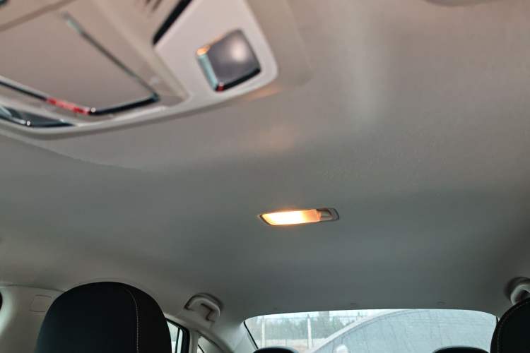 Used Nissan Sylphy 2021 Classic 1.6XE CVT Comfort Edition Headliner