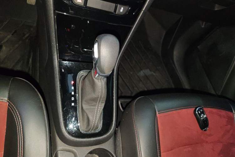 Used Buick Encore 2016 18T Automatic Two-Wheel Drive Urban Elite Model
