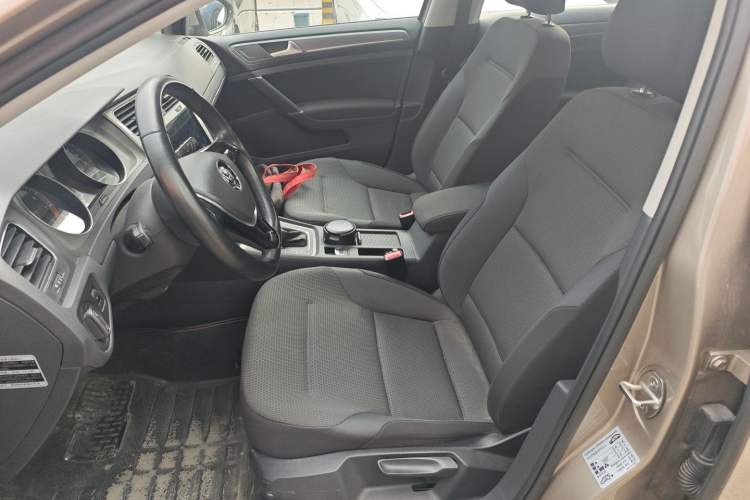 Used Volkswagen Golf 2016 230TSI Automatic Comfort Version