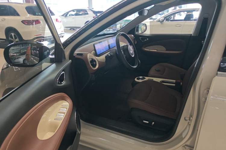 Used Wuling Bingo 2023 410 km Lingxi Deluxe Edition