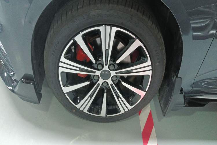 Used Geely Auto Preface 2025 Dongfang Yao 1.5TD Kunlun Edition
