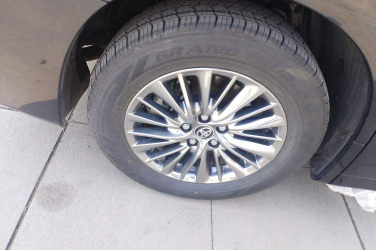 Used Toyota Vellfire 2020 Dual-Engine 2.5L HV Luxury Edition