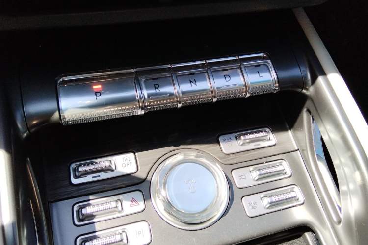 Used Lincoln Nautilus 2023 2.0T Four-Wheel Drive Luxury Edition
