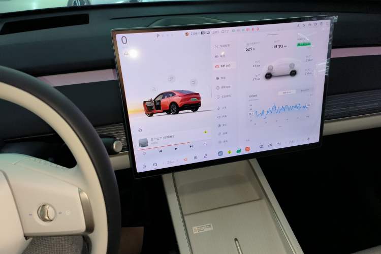 Used ONVO L60 2024 60 kWh All-Wheel Drive Audio And AC Panel