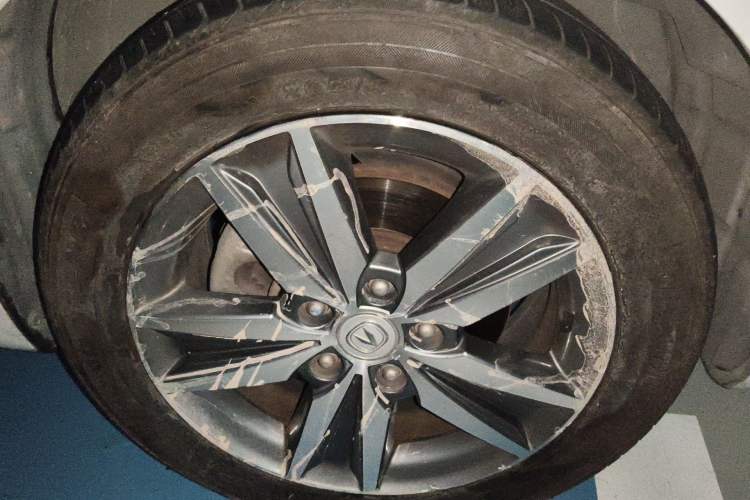 Used CHANGAN Eado 2016 1.6L Manual Fashion Edition
