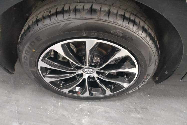 Used Toyota Avalon 2022 2.5L Luxury Edition