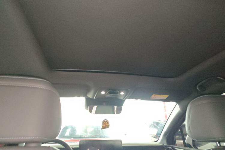 Used BYD Song L DM-i 2025 Intelligent Driving Version 160 km Beyond-Range Type Headliner