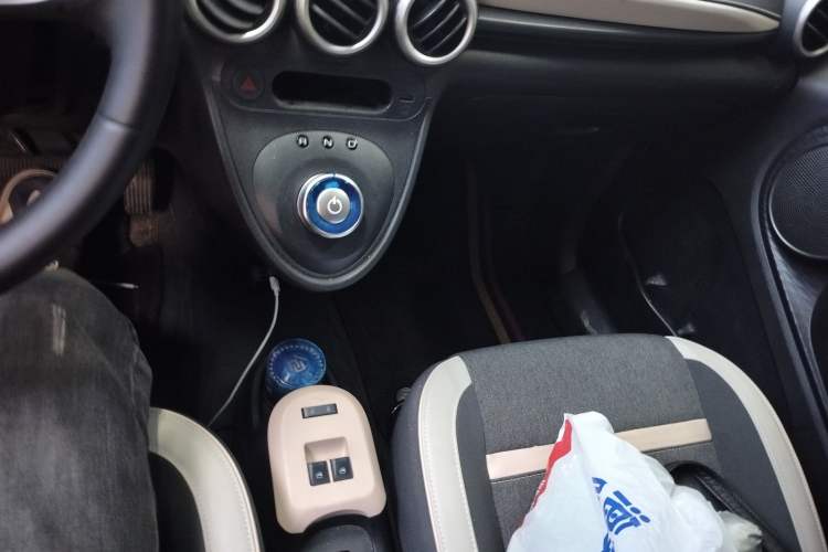 Used ORA Black Cat 2022 405 km Long-Range Version Ternary Lithium
