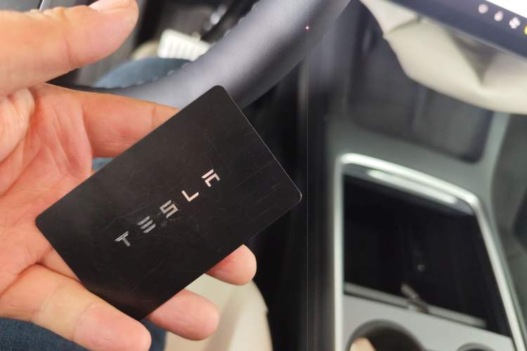 Used Tesla Model Y 2022 Performance High-Performance All-Wheel-Drive Version Vehicle Key