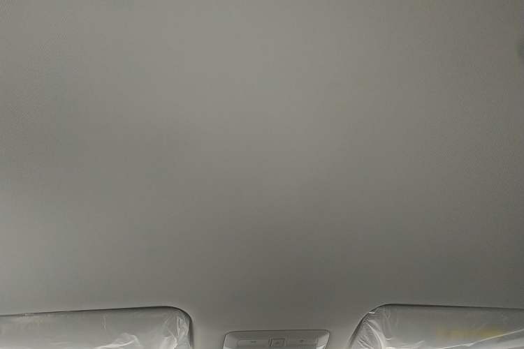 Used Baojun Yunhai 2024 60km Plug-in Hybrid Version
