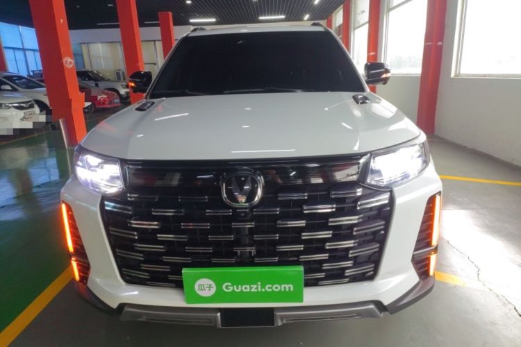 Used CHANGAN CS95 2023 2.0T All-Wheel Drive Premium PLUS
