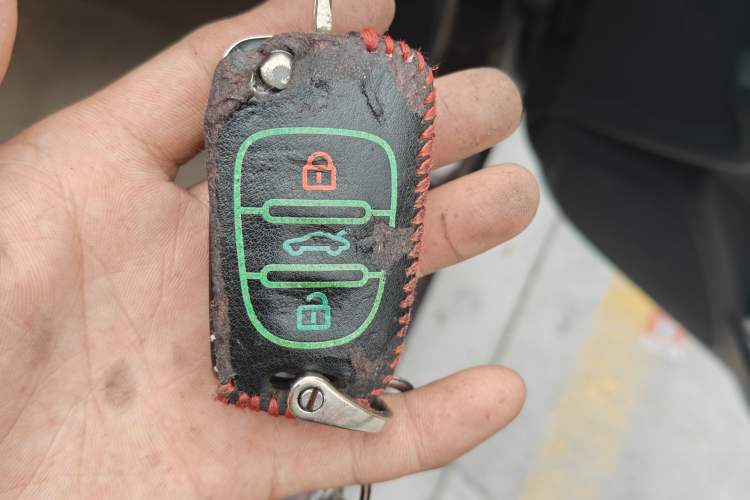 Used Kia Forte 2014 1.6L MT GL