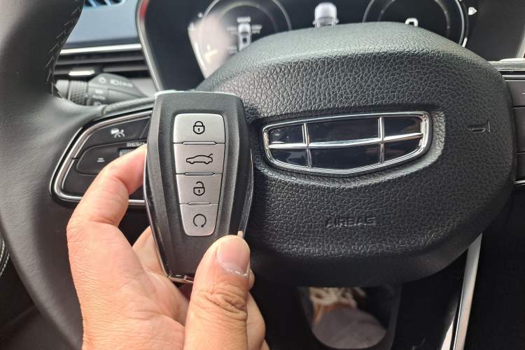 Used Geely Auto Preface 2021 Revised Version 2.0TD Luxury Edition Vehicle Key