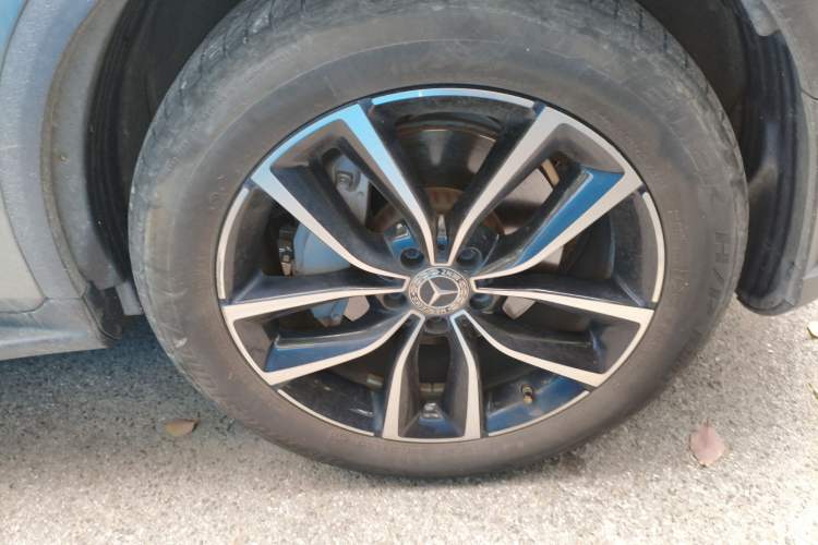 Used Mercedes-Benz GLC 2021 GLC 300 L 4MATIC Dynamic Model