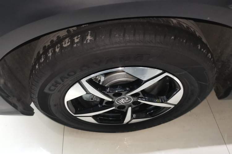 Used BYD Yuan UP 2024 401KM Leading Edition Exterior 4