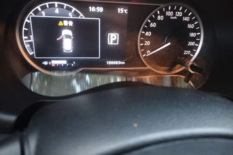 Used Nissan Kicks 2019 1.5L CVT Smart Connect Luxury Edition
