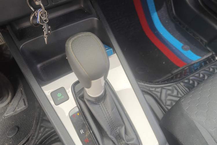 Used Honda Fit 2021 1.5L CVT Trend Edition Gear Lever