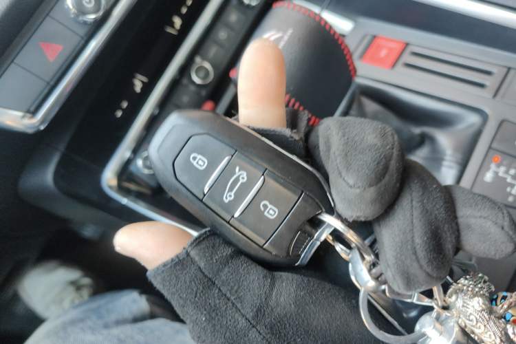 Used Citroen C5 2017 350THP Automatic Luxury Model
