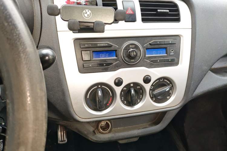 Used CHANGAN KAICHENG Star 2013 1.2L New Changan Star CNG Base Model JL473QE Audio And AC Panel