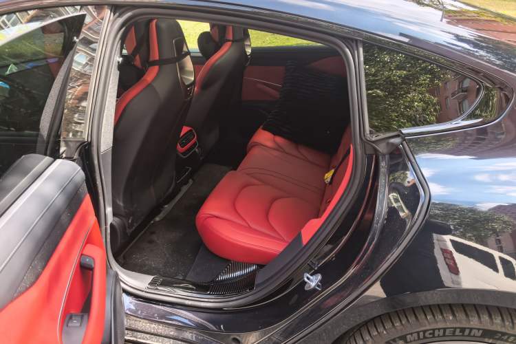 Used Xiaomi Auto SU7 2024 Rear-Drive Ultra-Long Range Advanced Pro-Level Intelligent Driving Version