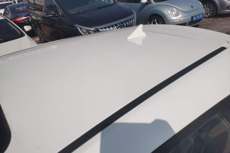 Used CHANGAN Eado 2016 1.6L Manual Junku Model Roof