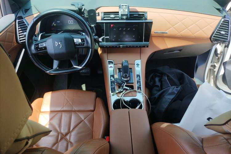 Used DS 7 2018 45THP Rivoli Prestige Edition
