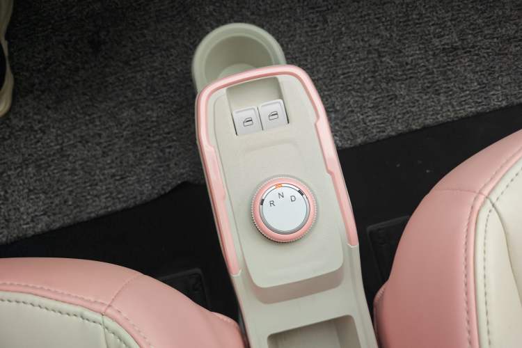 Used Chery QQ Ice Cream 2022 Taohuanxi Sweet Peach Edition