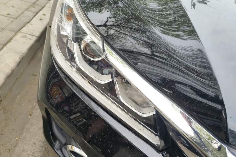 Used Honda Accord 2016 2.0L Comfort Edition Right Front Headlight