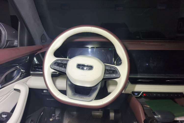 Used Geely Auto Monjaro L 2021 2.0TD DCT EVO Two-Wheel Drive Smart Luxury Version
