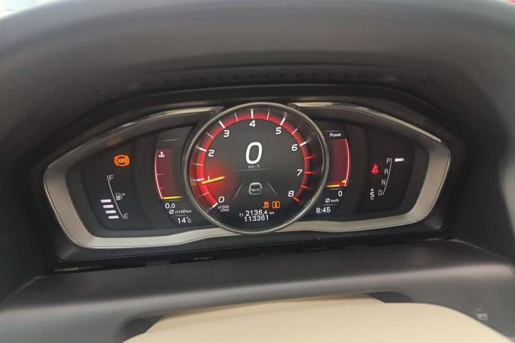 Used Volvo XC60 2017 T5 AWD Smart Version
