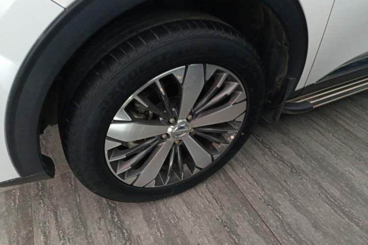 Used Haval F7x 2021 2.0T Two-Wheel Drive Smart & Trendy Edition Left Front Wheel Hub