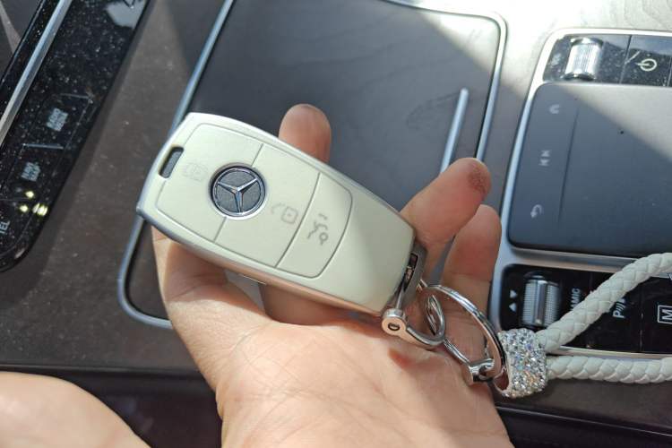 Used Mercedes-Benz GLC 2020 GLC 260 L 4MATIC Luxury Model
