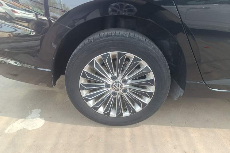 Used Volkswagen Lavida 2019 1.5L Automatic Comfort Edition China VI Standard