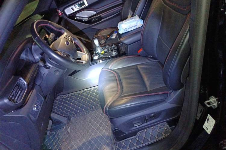 Used Ford Explorer 2020 EcoBoost 285 4x4 Sport Edition ST-LINE 6-Seater