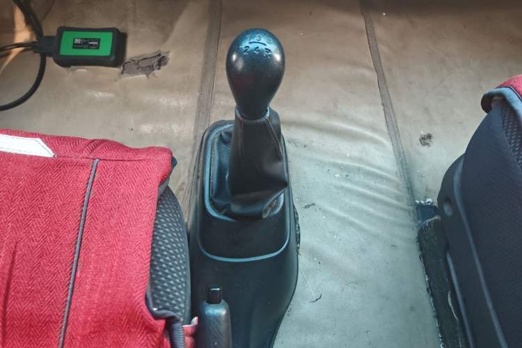 Used JAC Refine 2012 2.0L Timeless Edition HFC4GA3
