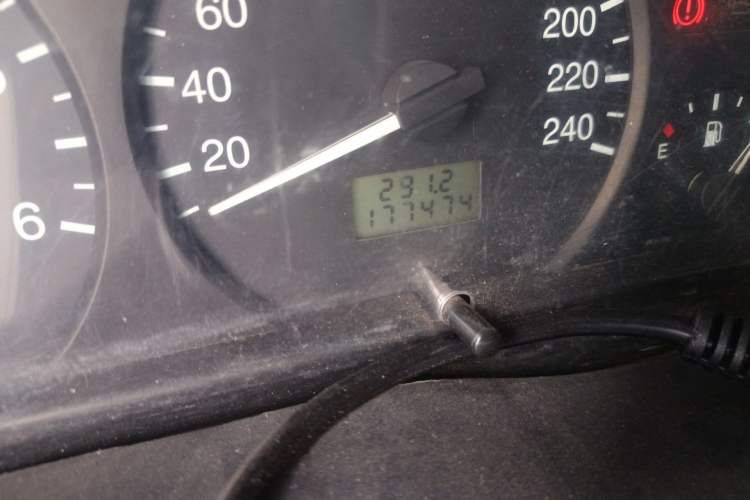 Used Ford Classic Transit 2015 2.8T Diesel Multi-Function Vehicle Short Wheelbase 6-Seater Mid-Roof Edition JX493ZLQ4