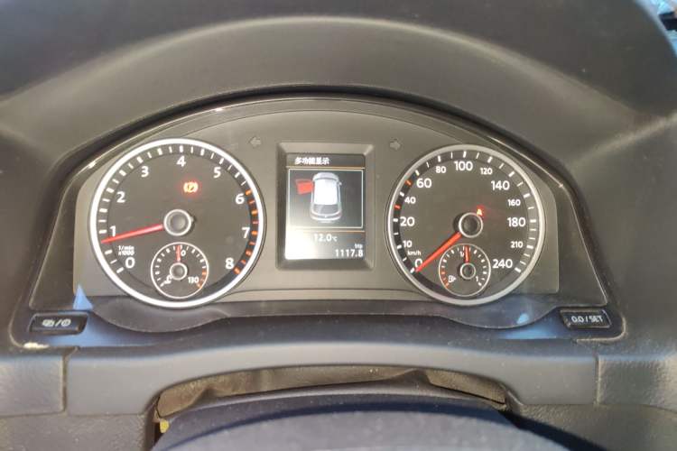 Used Volkswagen Tiguan L 2015 1.8TSI Automatic Two-Wheel Drive Luxury Model