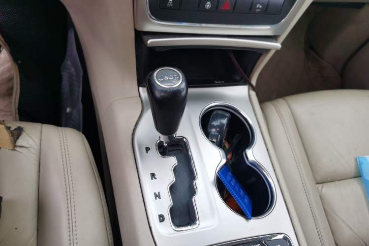 Used Jeep Grand Cherokee 2011 3.6L Luxury Navigation Edition