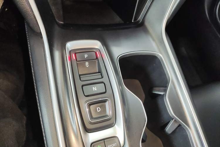 Used Honda Accord 2018 Rui Hybrid 2.0L Rui Ling Edition China VI
