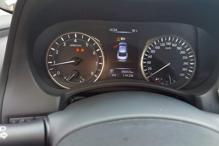 Used Infiniti Q50L 2018 2.0T Comfort Edition China VI Standard
