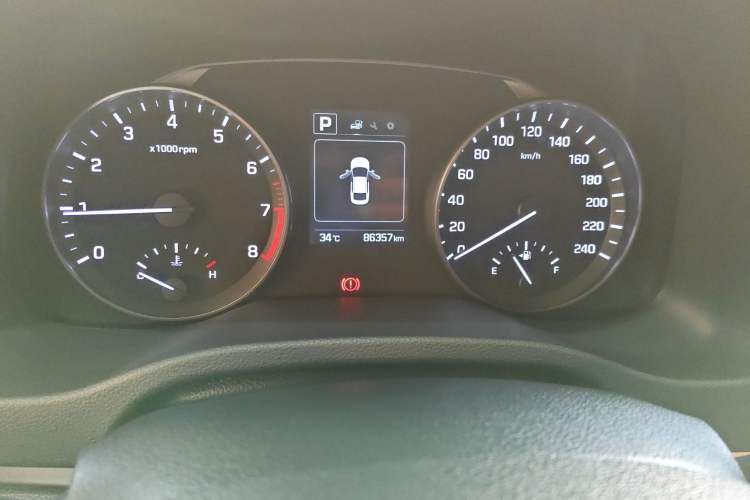 Used Hyundai Elantra (6th Generation / Lingdong) 2016 1.6L Automatic ZhiXuan – Elite Version Instrument Cluster