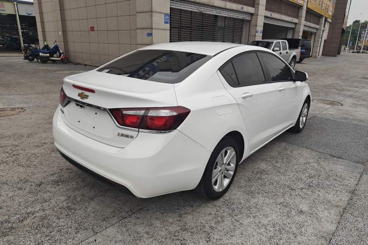 Used Chevrolet Cruze 2015 1.5L Automatic Luxury Edition