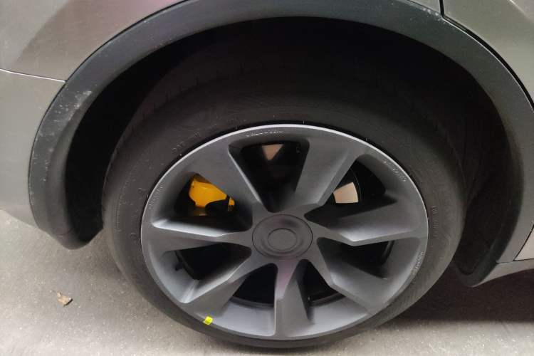 Used Tesla Model Y 2024 Rear-Wheel-Drive Version