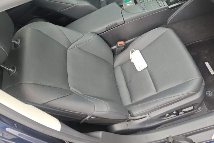 Used Lexus ES 2020 200 Excellence Edition