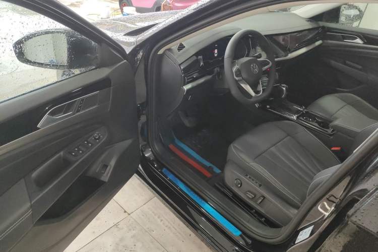 Used Volkswagen Passat 2026 Model, Outstanding 330TSI Xingkong Elite Edition